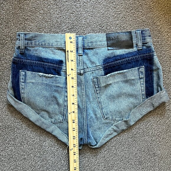 ONE X ONETEASPOON Distressed Cutoff DENIM SHORTS Micro Mini Jorts | Sz 26 - Picture 9 of 9